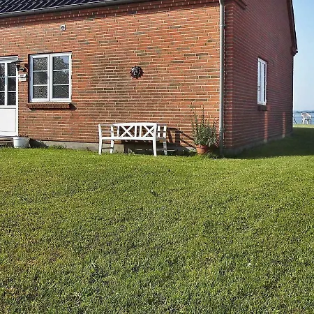 4 Person Holiday In