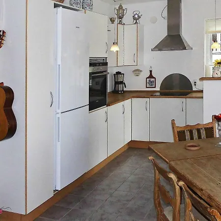 4 Person Holiday In Egernsund